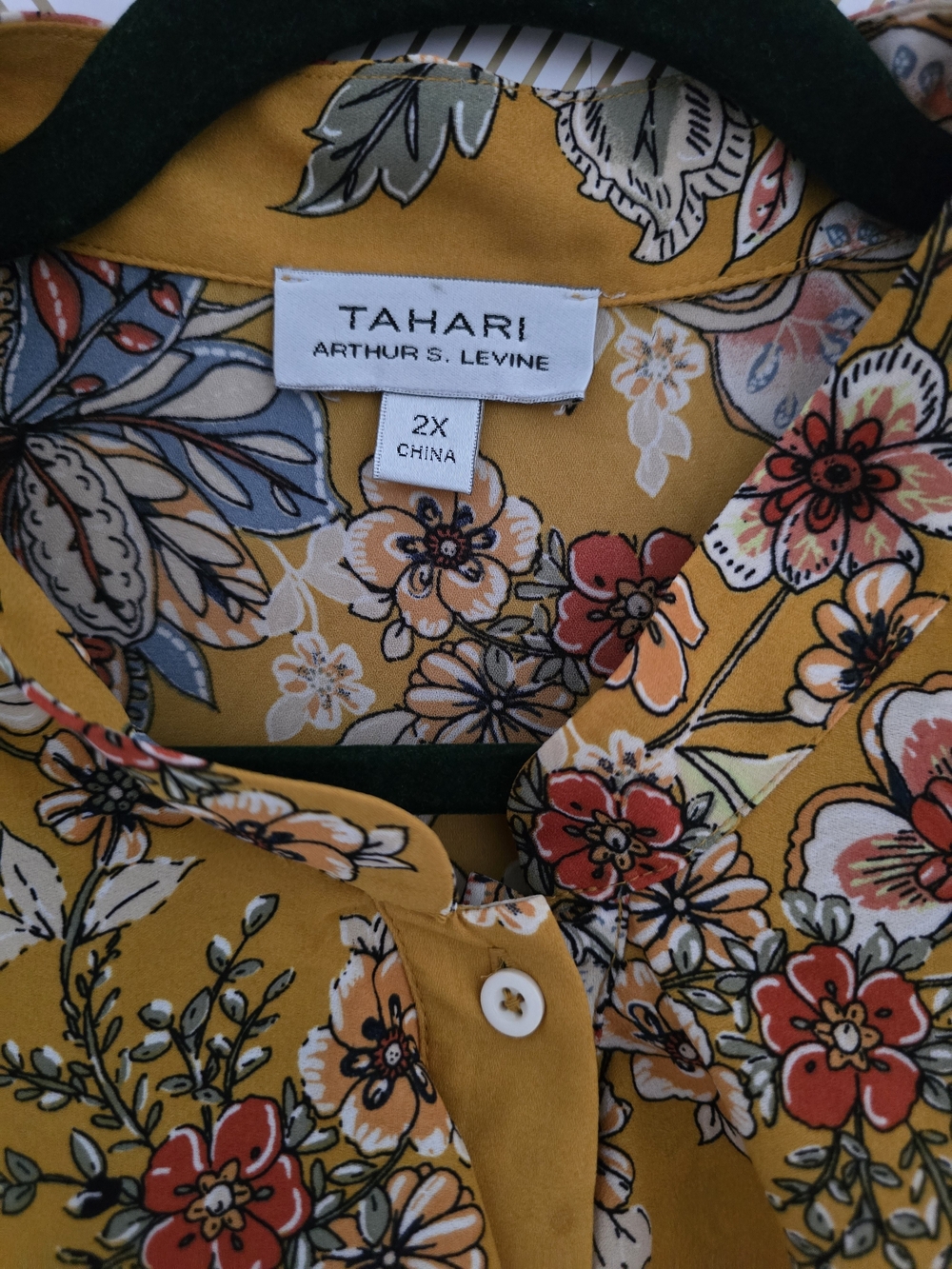 Tahari ASL Ruffle Neck Blouse - Picture 5 of 8